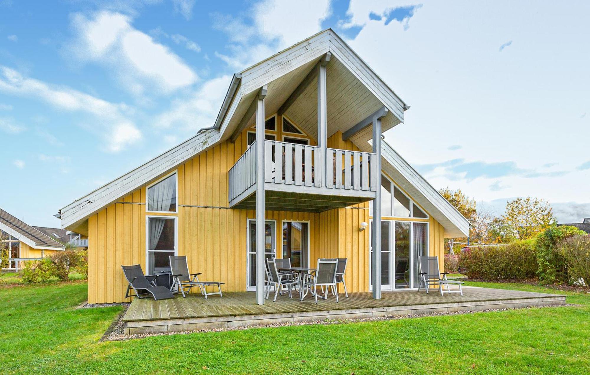 Gorgeous Home In Rechlin With Sauna Exterior photo